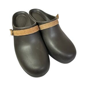 Crocs 203631 Sarah Clog Espresso Croslite Standard Fit Shoes Women's Size 9